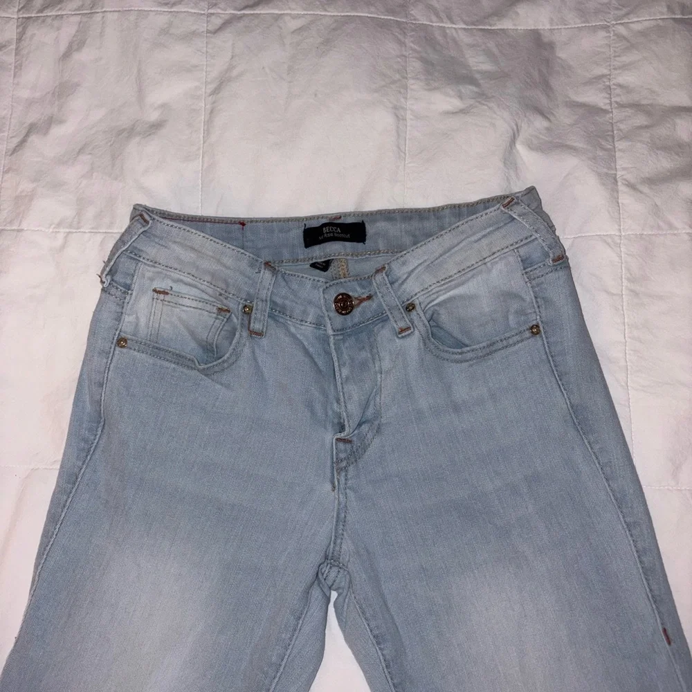 True Religion Women’s Light Blue Boot Cut Jeans - Picture 4 of 4